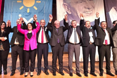 İYİ PARTİ BURSA DA BAŞKAN İSMAİL KAYA GÜVEN TAZELEDİ!