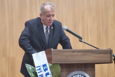 Türkiye Muhtarlar Derneği Orhangazi Şubesi Olağan Genel Kurulu’nda Muhtar Kadri Ergen güven tazeledi.