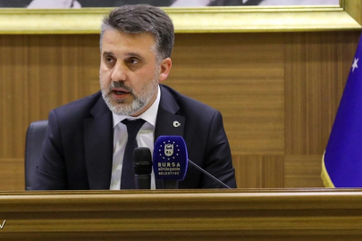 Atatürk'ü silen AKP'li Bursa Büyükşehir Belediyesi'nden geri adım