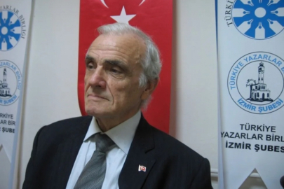 Araştırmacı Yazar Celal Öcal İzmir Kitap fuarında...