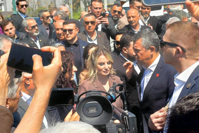 Chp Genel Başkanı Sayın Özgür Özel Tutuklu Eski Belediye Başkanı Sayın Mustafa Bozbey'i cezaevinde ziyaret etti...