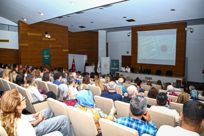 İzmir’de “Yeşilay İzmir Sağlıklı Yaşam Ligi” Projesi için rehber öğretmenler eğitildi